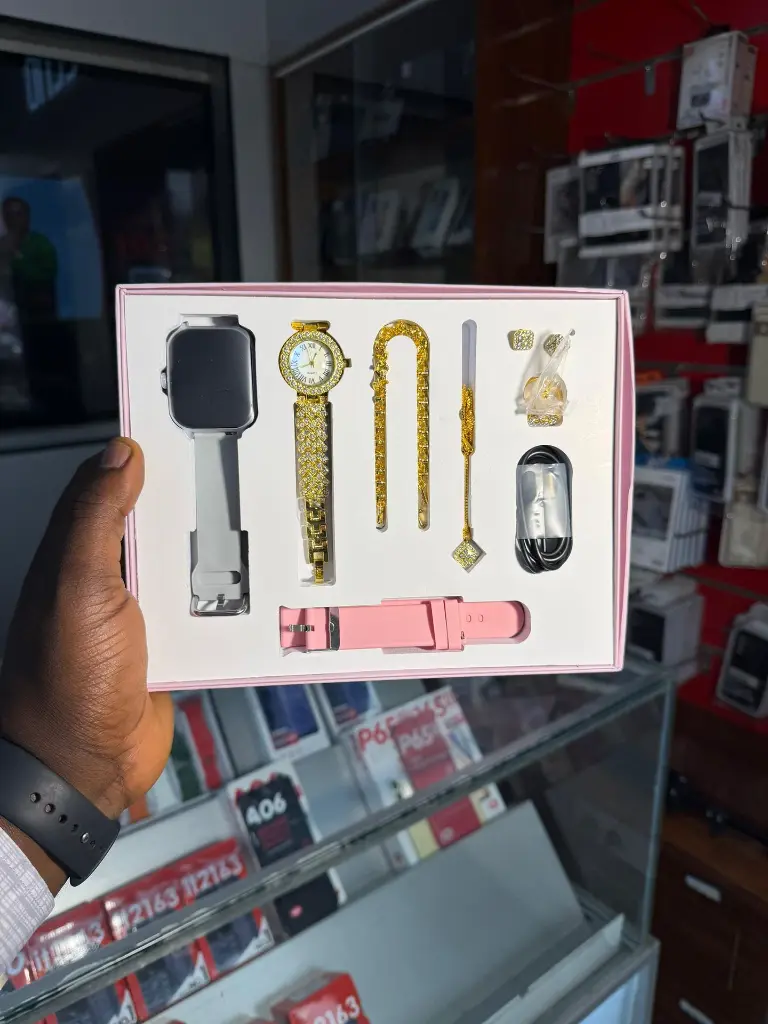 WhatsApp Image 2025-11-07 à 16.45.25_bfe17122.webp