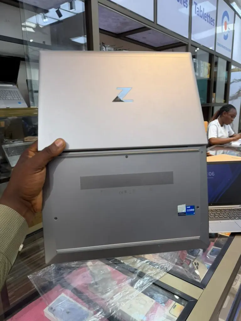 WhatsApp Image 2025-12-19 at 22.42.08.webp