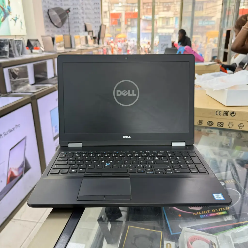 Dell latitude i7 ram16 512Go 15pouces
